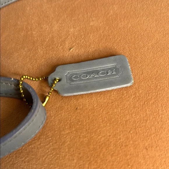 Coach Vintage Emmie 9018 Bag in Periwinkle - Picture 9 of 13